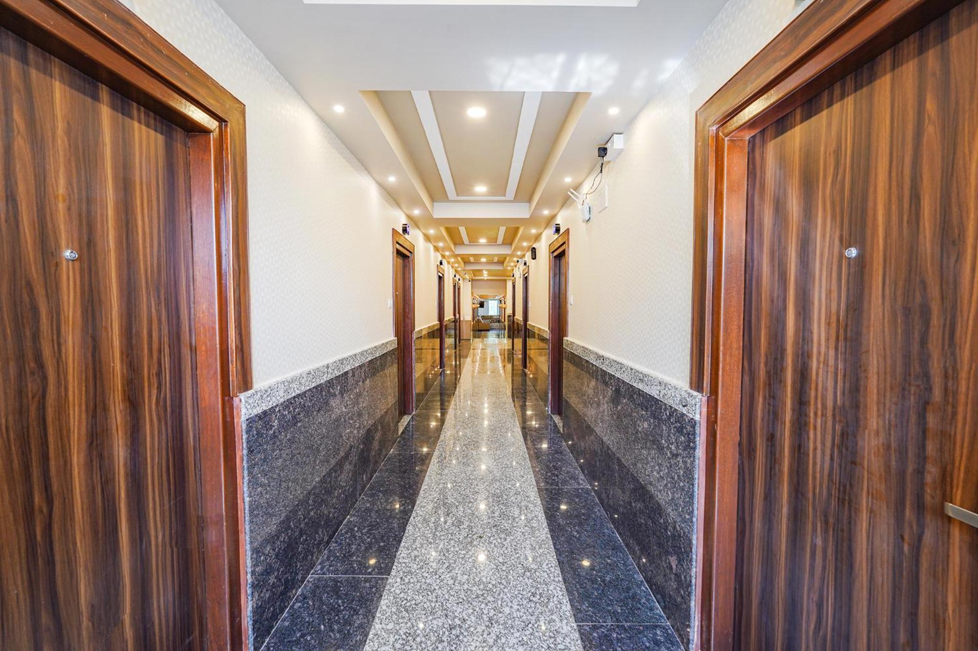 Fabhotel Grand Falcon Bengalúr Exteriér fotografie